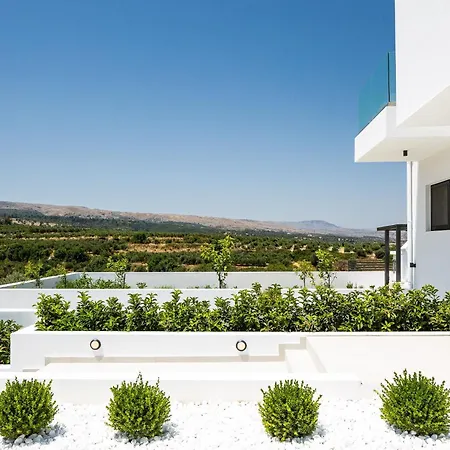Vakantiehuis Elegante Mit Beheiztem Pool Und Fantastischer Aussicht